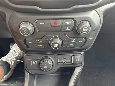 2023 Jeep Renegade Latitude 4x4