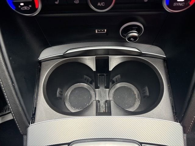 2023 Alfa Romeo Stelvio Veloce AWD