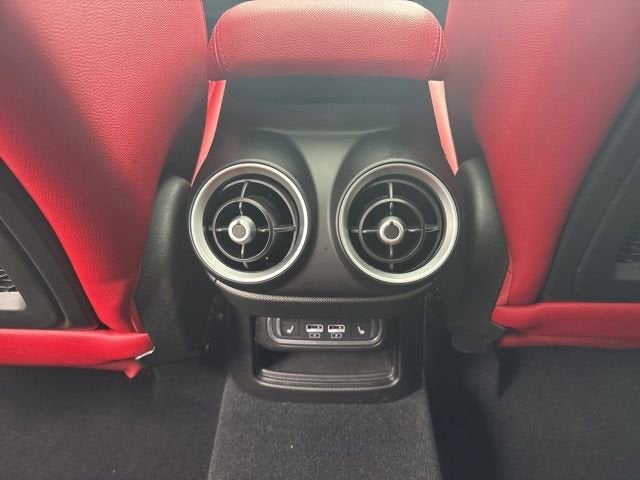 2023 Alfa Romeo Stelvio Veloce AWD