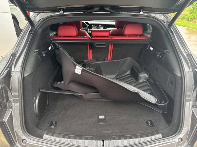 2023 Alfa Romeo Stelvio Veloce AWD