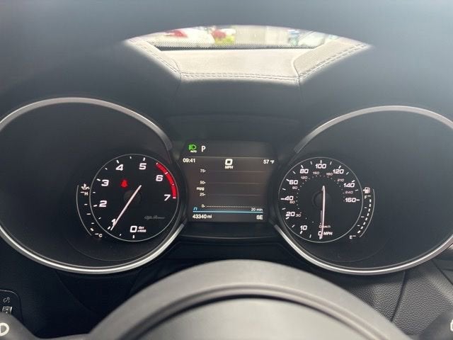 2023 Alfa Romeo Stelvio Veloce AWD