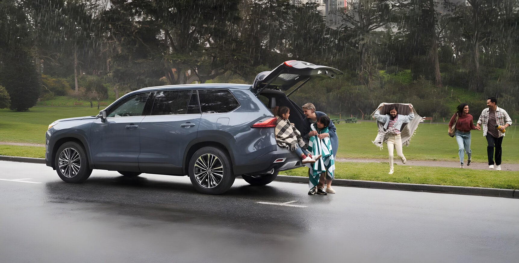 2026 Toyota Grand Highlander Hybrid Hero